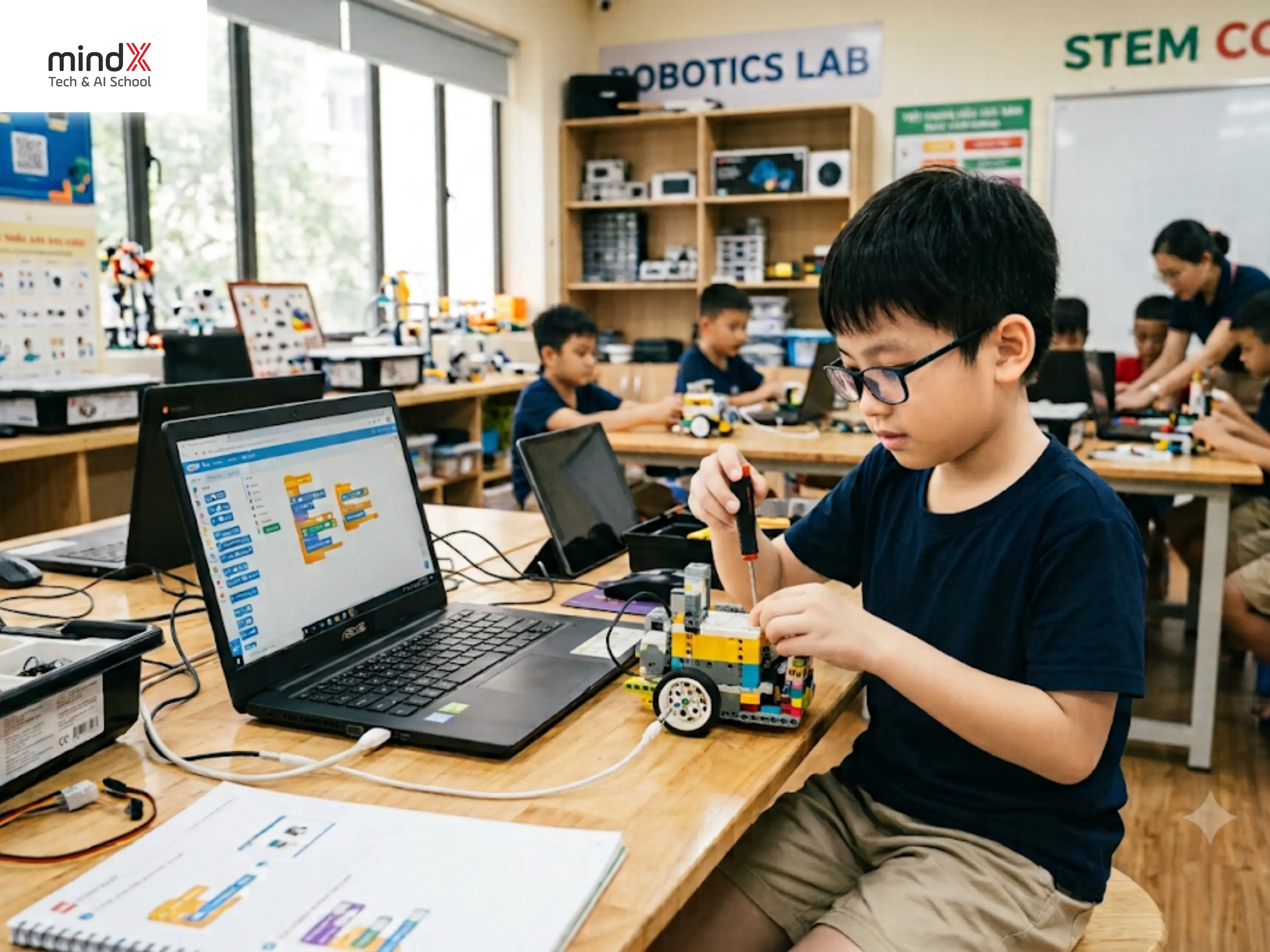 Học phí khóa lập trình robot