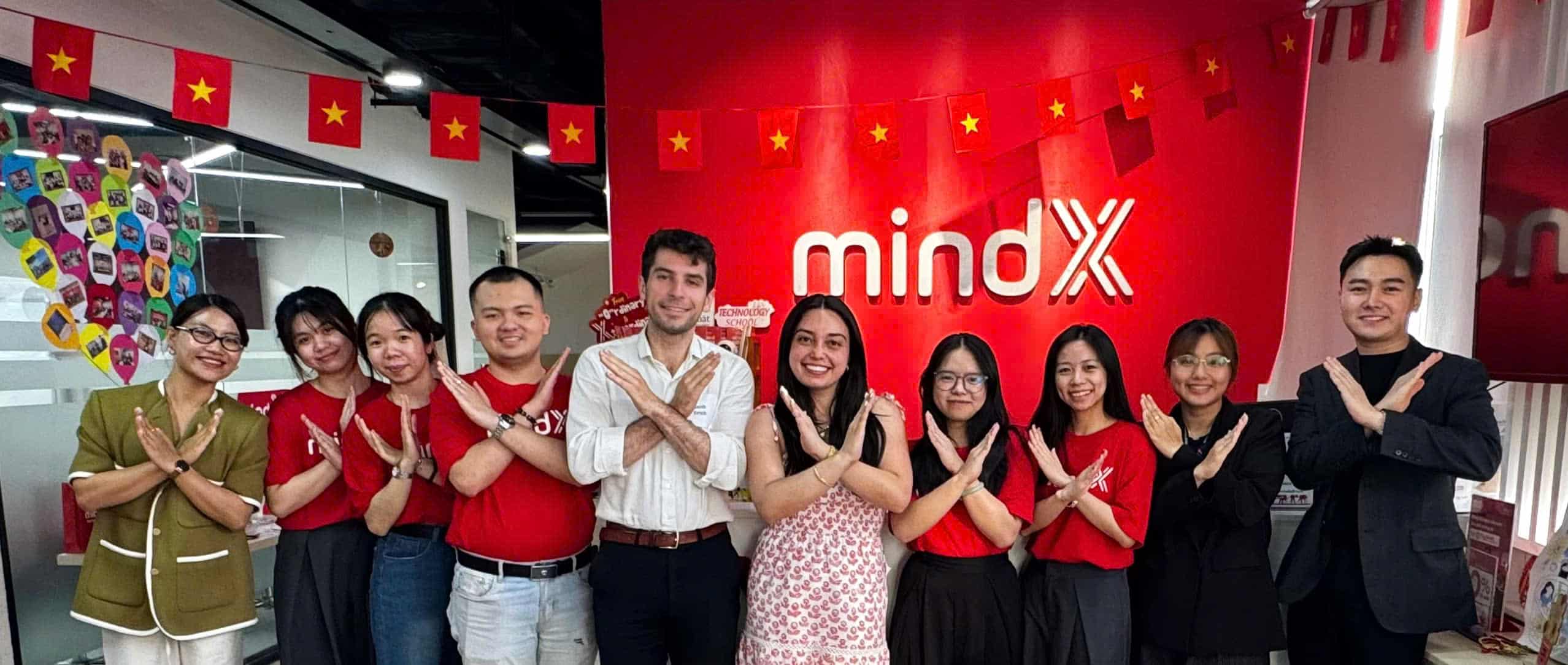 mindx-hop-tac-harvard-business-school-1.jpg