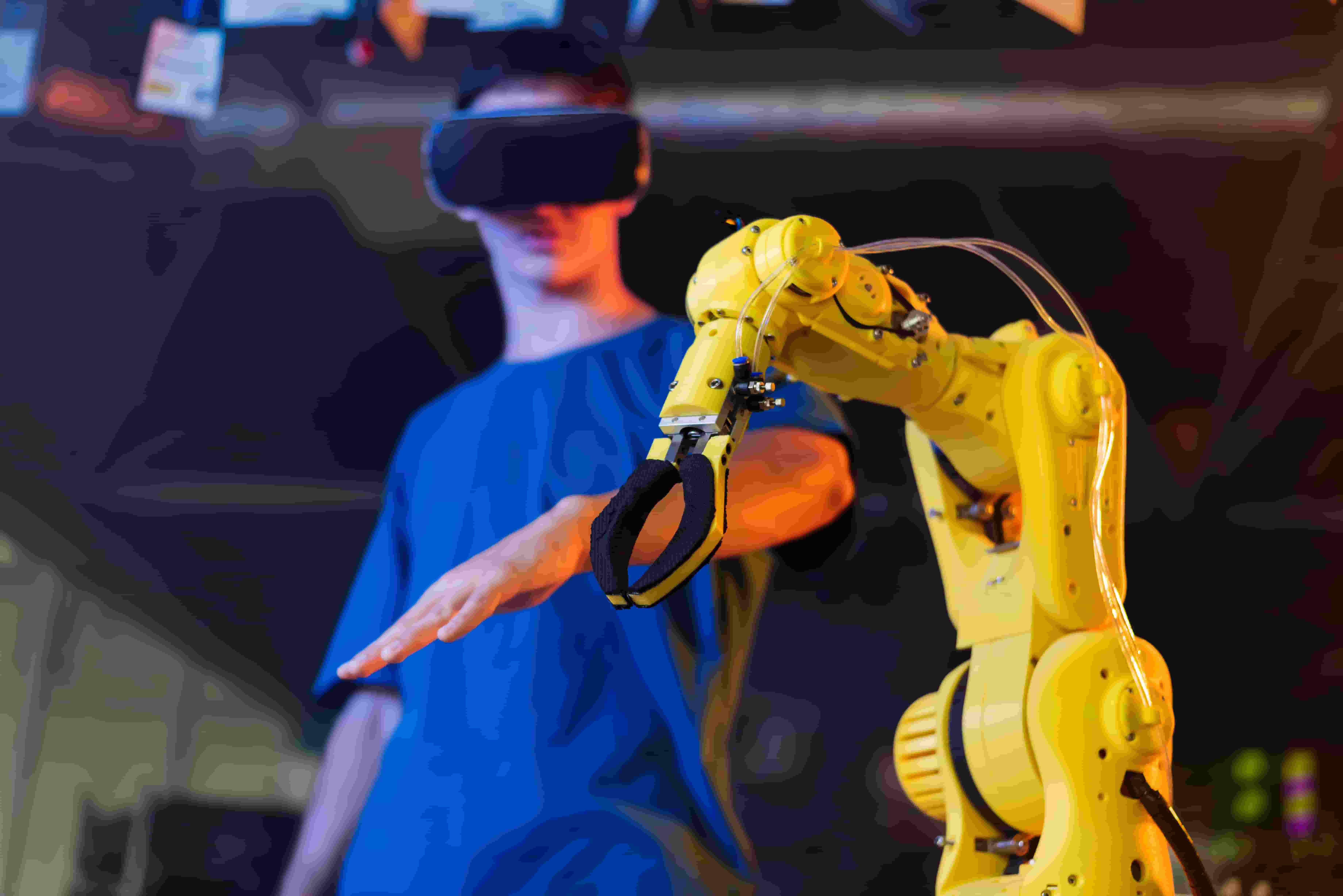robotics-la-gi-2.jpg
