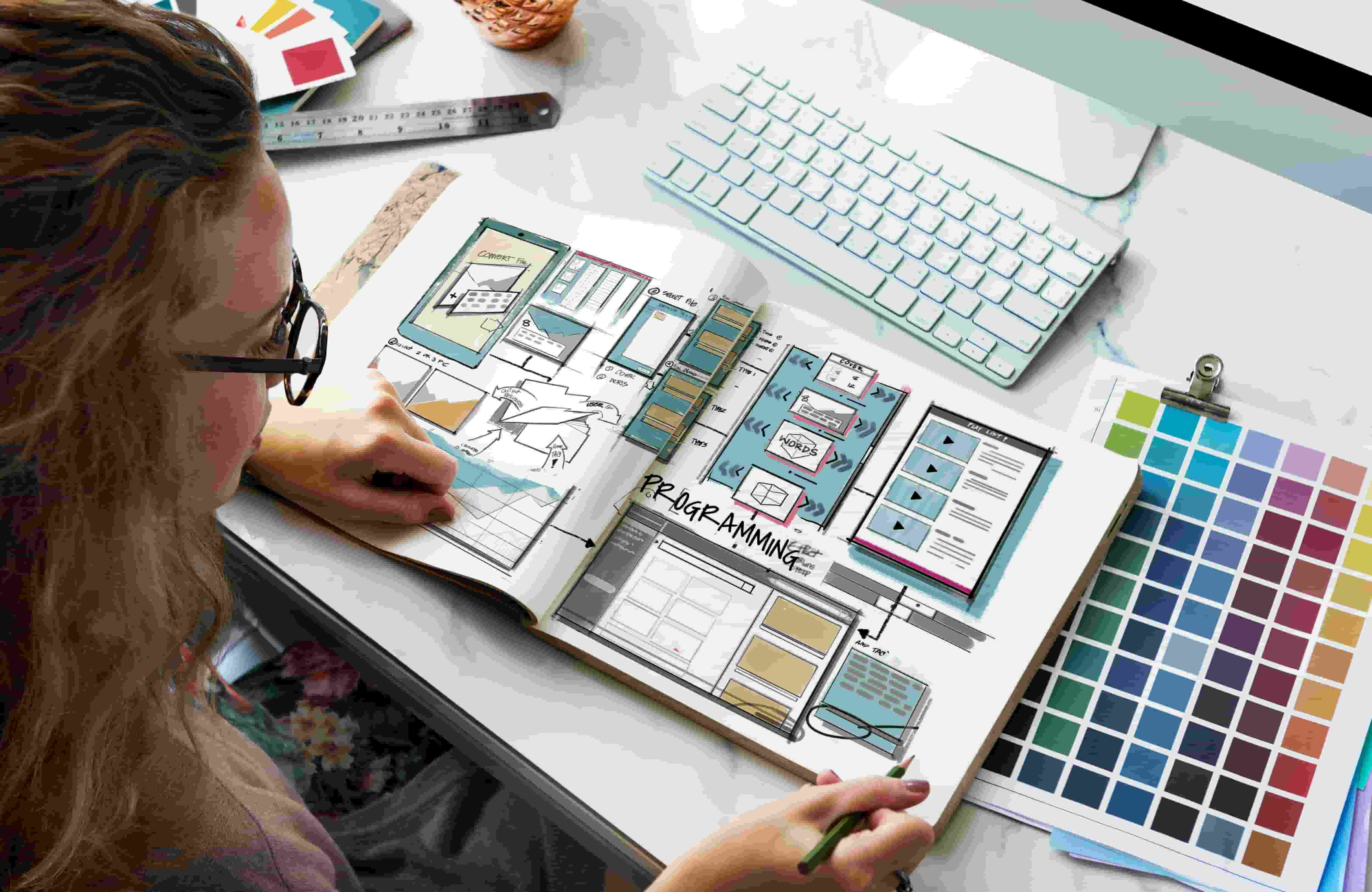 so-sanh-graphic-design-ui-ux-design-3.jpg