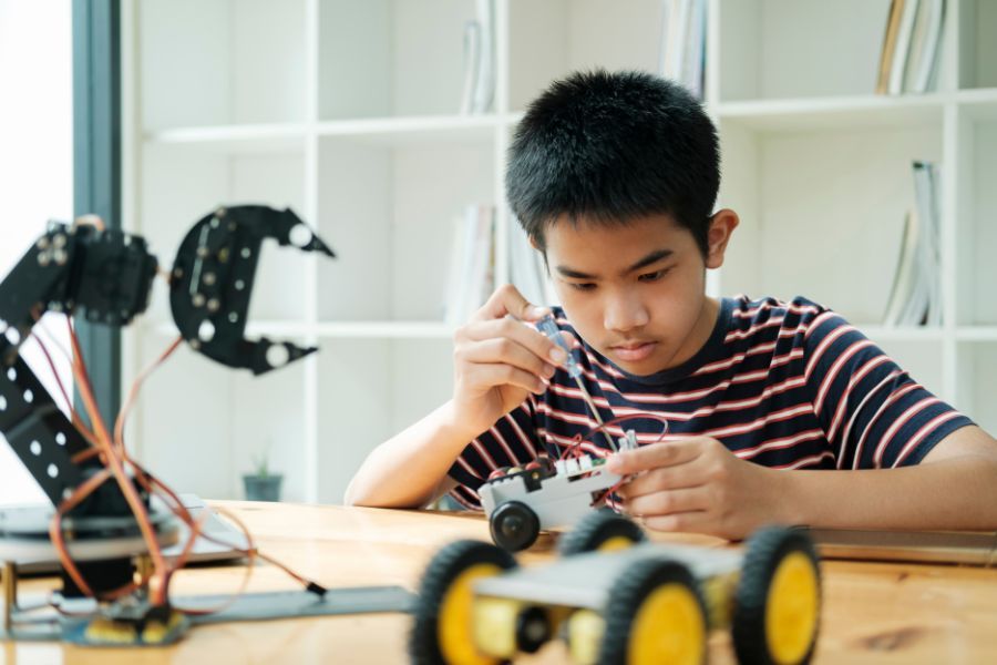 stem-robotics-la-gi-3.jpg