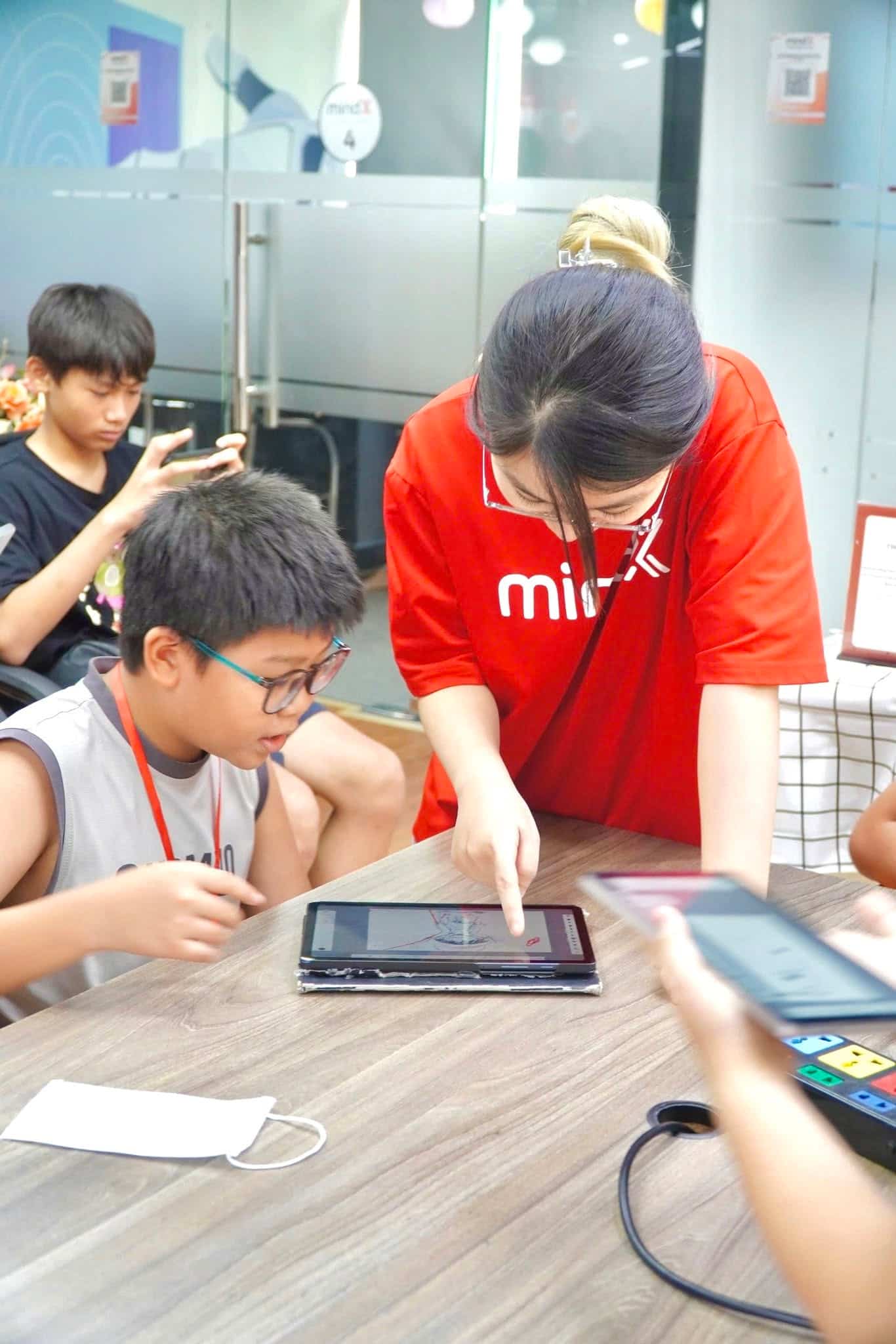 Thông Tin Khóa Học Digital Painting Cho Trẻ (4 - 17 Tuổi) tại MindX